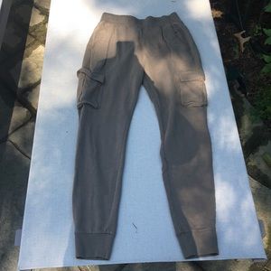 Alo army green cargo joggers